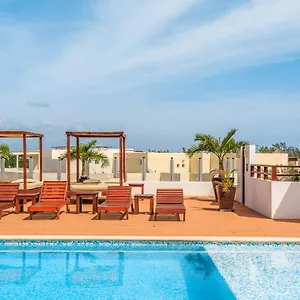 casa-del-mar-by-moskito.quintano-roohotels.com/